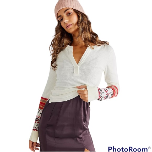 We The Free Tops - NWT “We the Free” Free People Mikah Printed Cuff Thermal Top in Cream Combo
